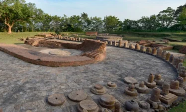 Buddha’s Sacred Circuit with Odisha & Western India Caves